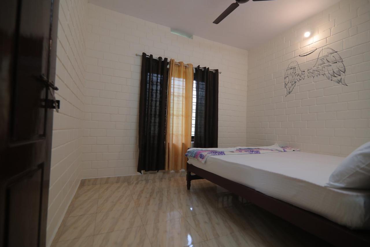 Cloud Nine Inside Hotel Варкала Екстериор снимка