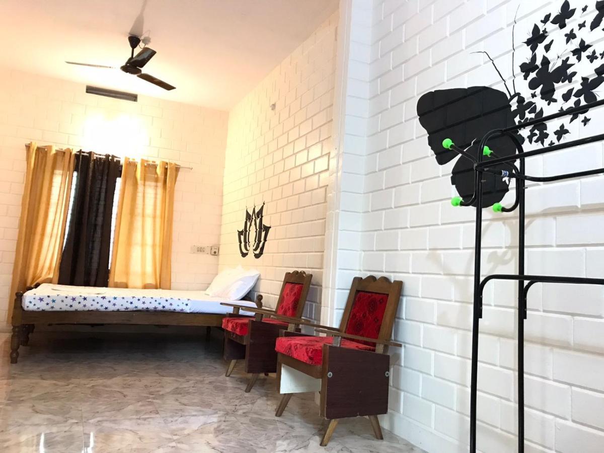 Cloud Nine Inside Hotel Варкала Екстериор снимка
